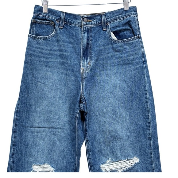 Levi's High Waist Wide Straight Leg Distressed Jeans Size 30 - Picture 3 of 7